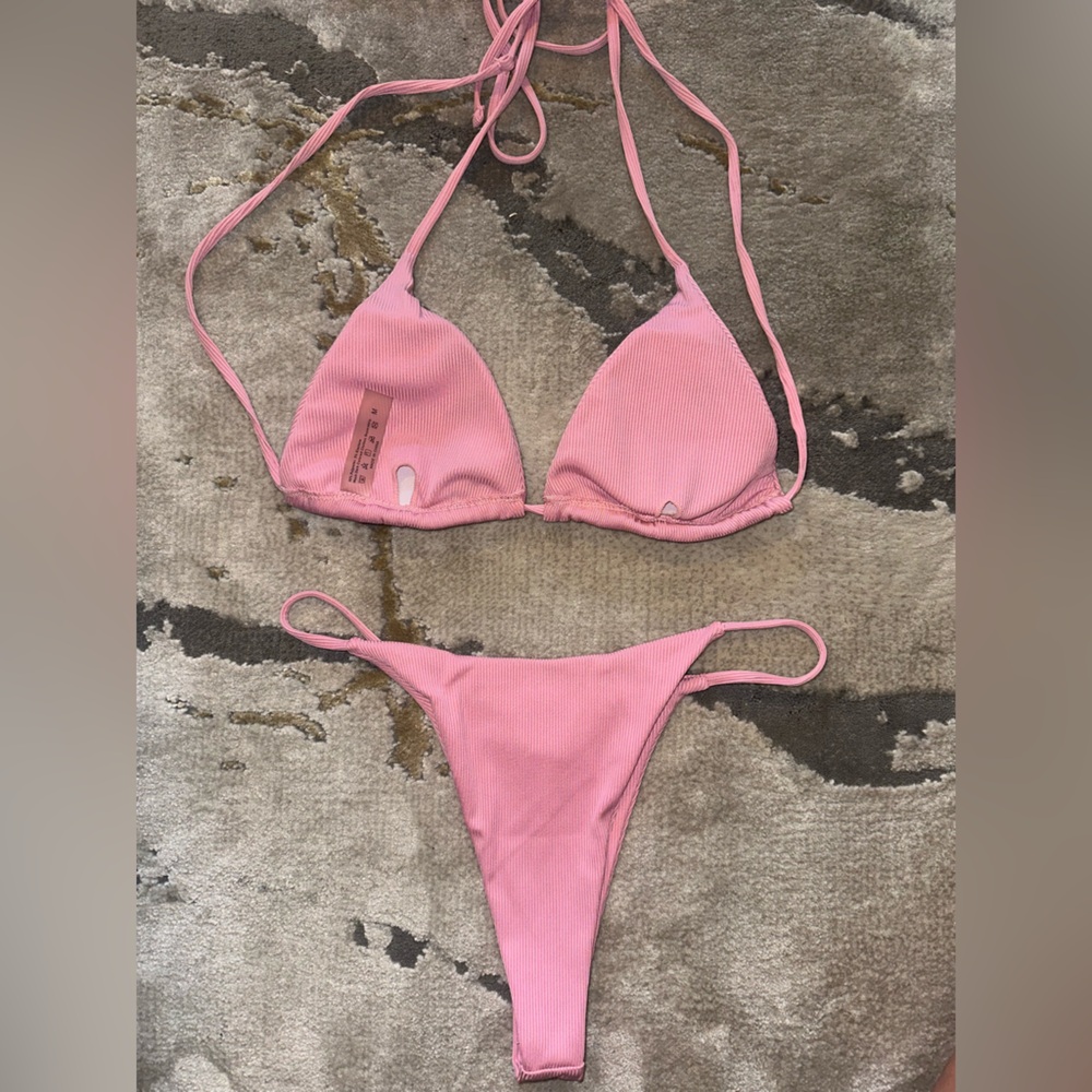Pink Bikini - Picture 2 of 2